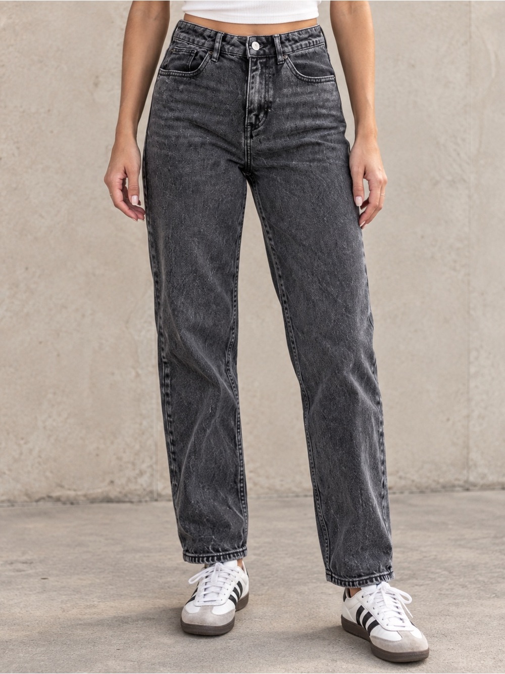 PacSun Mom Jeans Women’s 2 26 High Rise Faded Black Acid Wash